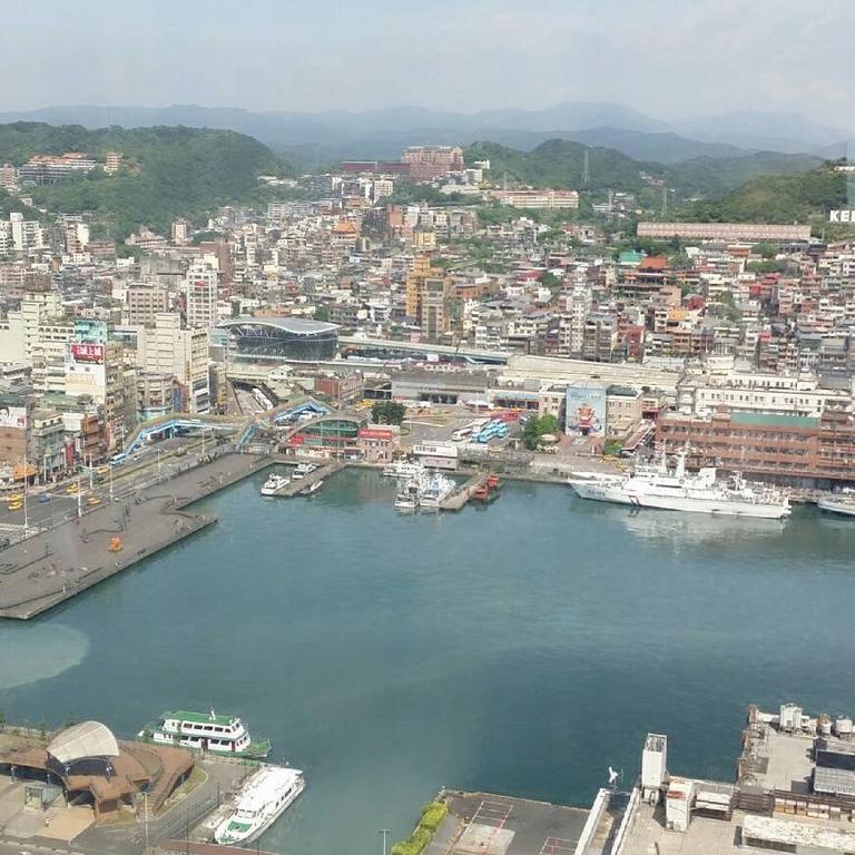 Rhine Inn Keelung Extérieur photo