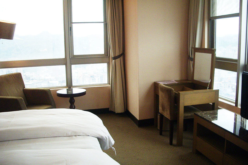 Rhine Inn Keelung Extérieur photo