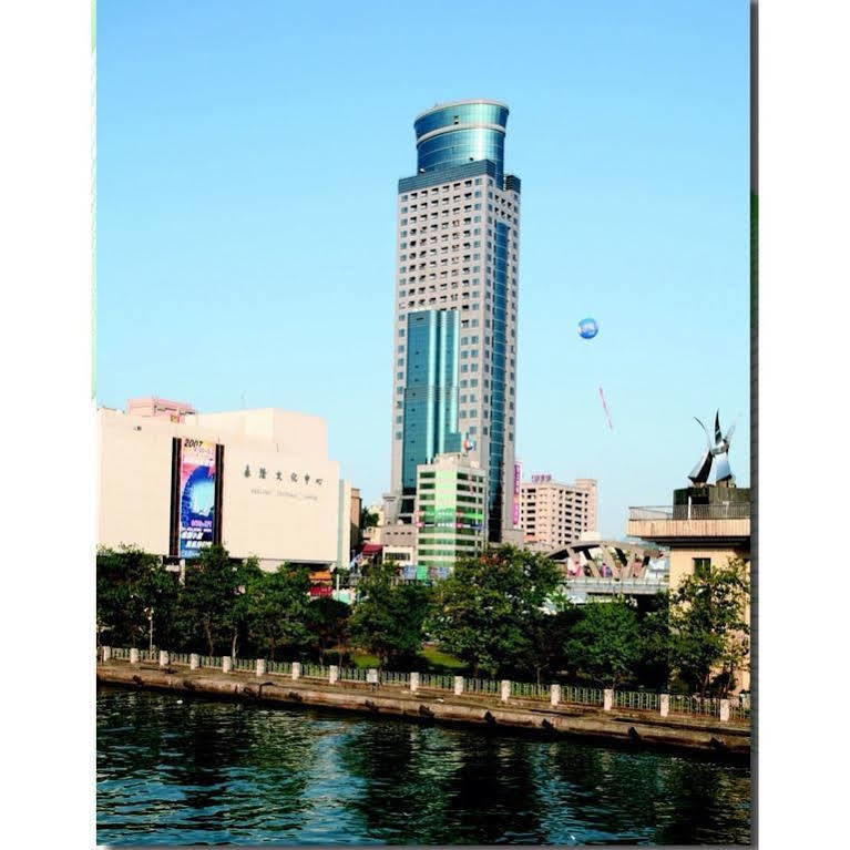 Rhine Inn Keelung Extérieur photo